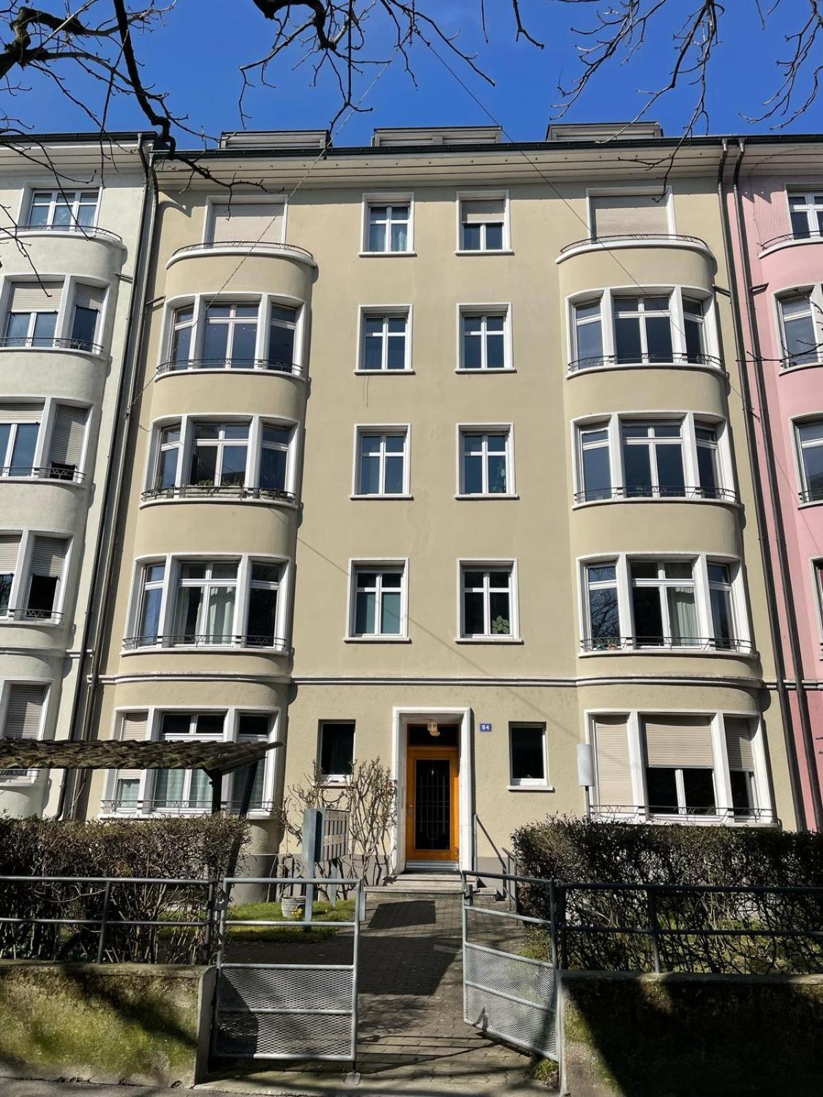 Art 64 Apartment